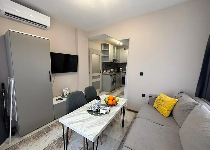 Grand Apartment Ohrid - Top Center Near To Sea And Sea Garden